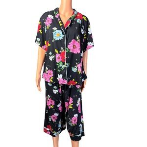 Room Service Womens XL Floral Pajama Set Black Pink Short Sleeve Crop Pants XL